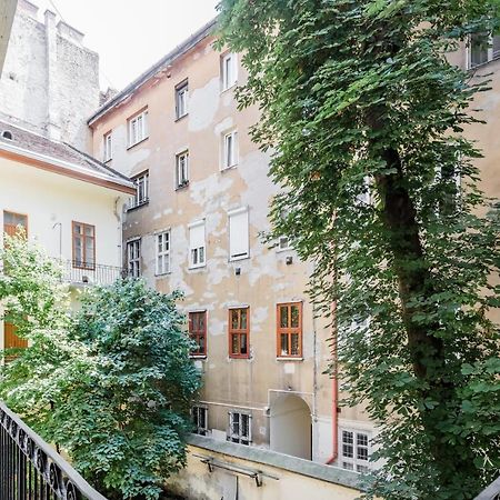 Herbarium Apartment Budapest Luaran gambar